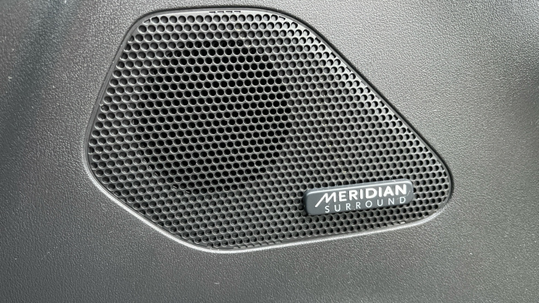 Jaguar F-Pace 3.0d V6 300 Sport 5dr Auto AWD Diesel Estate